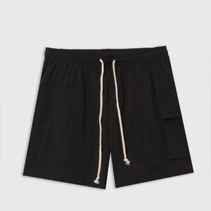 DONNI. Black Women’s Cargo Shorts